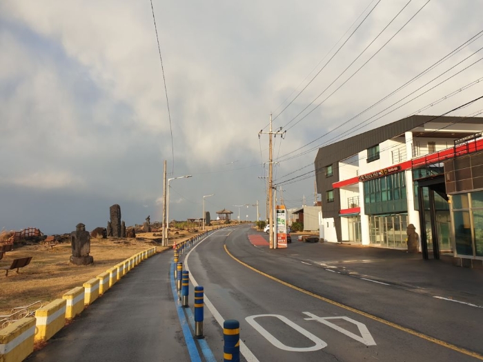 인접도로 및 주