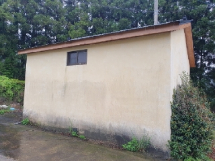 본 건(서홍동 2284-5) 지상 제시외 건물(ㄱ)