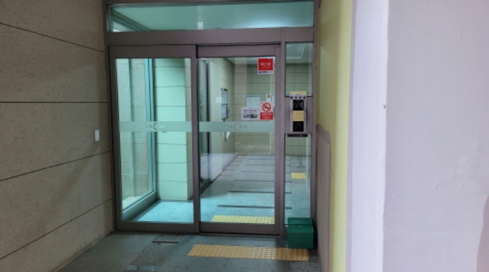 공동현관문 2
