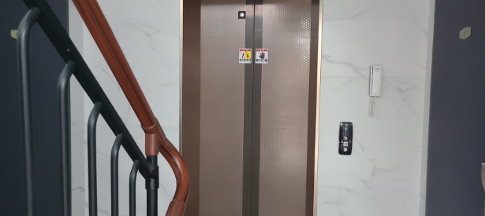 건물내 승강기