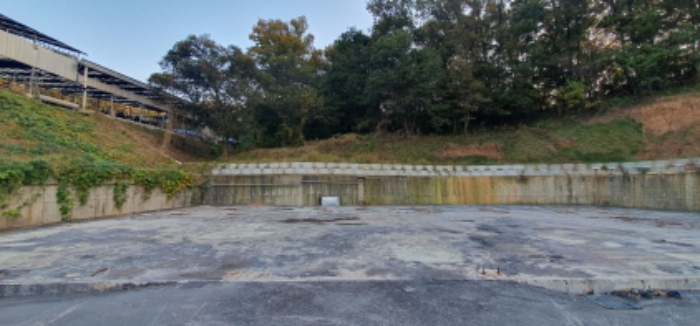 목록3 토지 전경 (화재로 인해 전소)