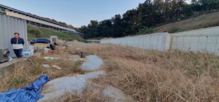 목록9 토지 전경