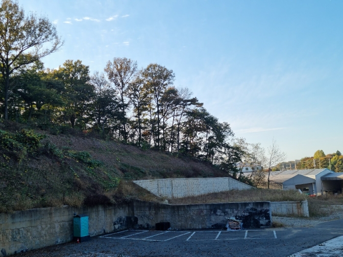 본건 기호(9,10,11,13) 남측에서 촬영