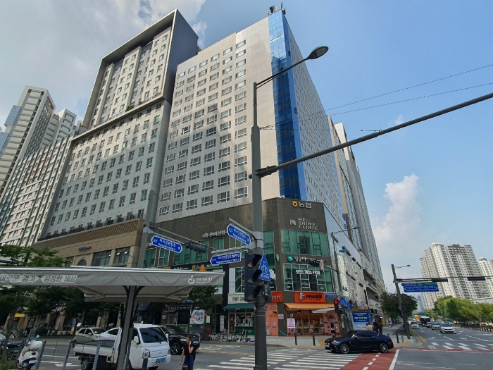 본건 건물 전경