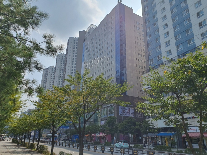본건 건물 전경