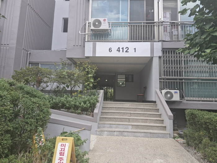 1층 공동출입구