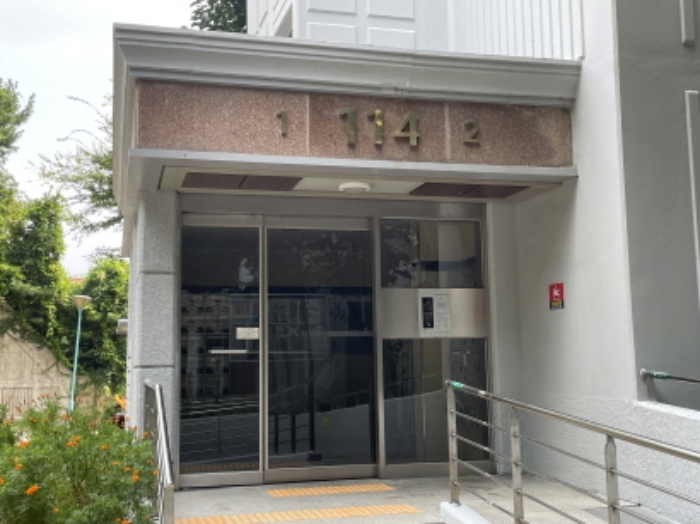 114동 출입구