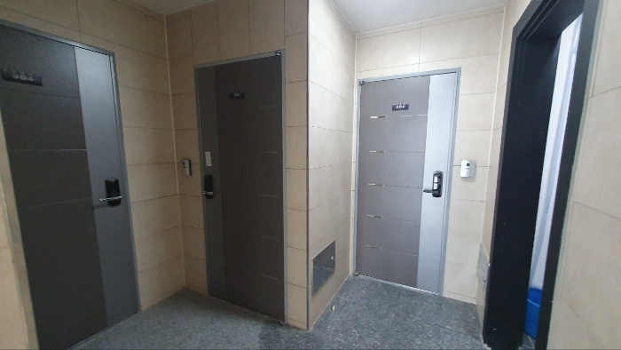 일련번호 2) 3층