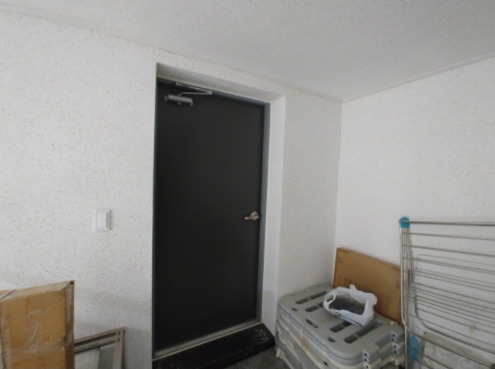 옥상 좌측 출입