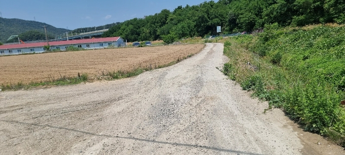 [동측 인접도로