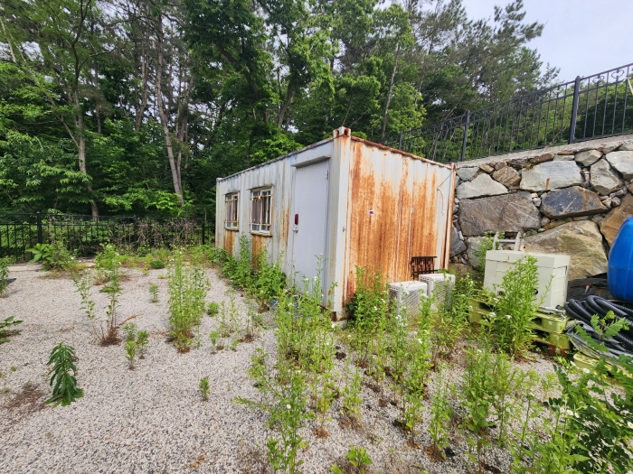 기호(2) 및 지상 컨테이너하우스