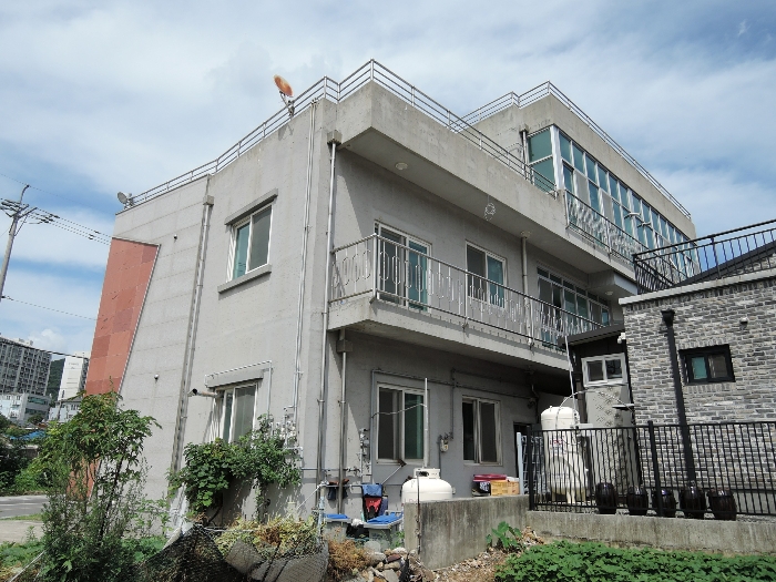 본건 서측면 및