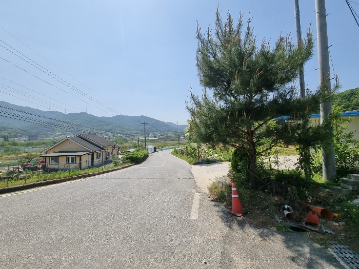 단지 진입로 부분 전경