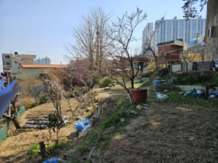 당감동 632-3 부지 위에서 아래로 본 전경