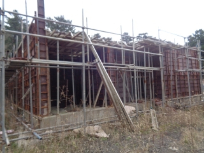 본건(오라이동 862-3)지상 건축 중단된 건물