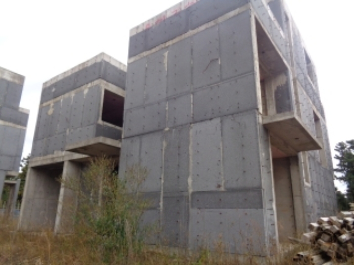 본건(오라이동 862-3)지상 건축 중단된 건물