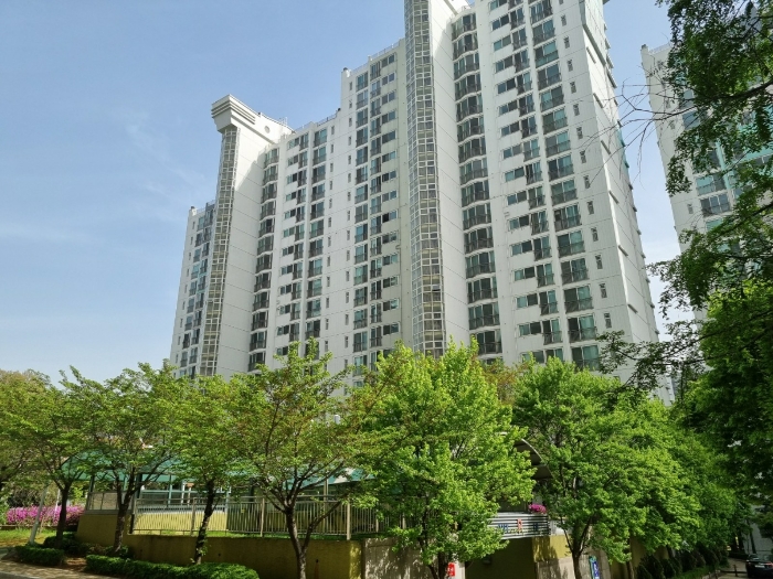 본건 북서측에서