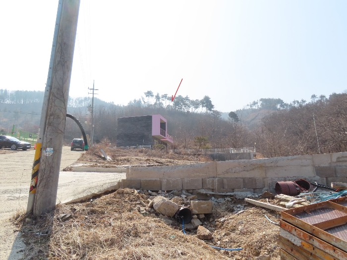 본건 주위환경; 북측에서 촬영