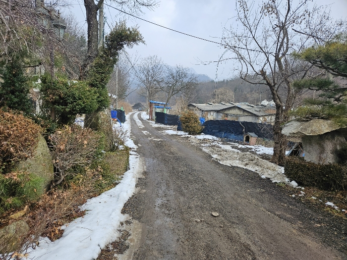 석축 및 진입로