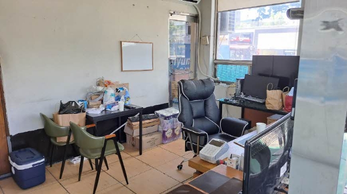 본건 1층 사무실 내부