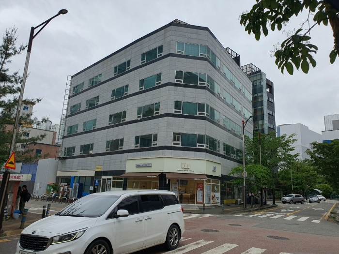 본건 건물 전경