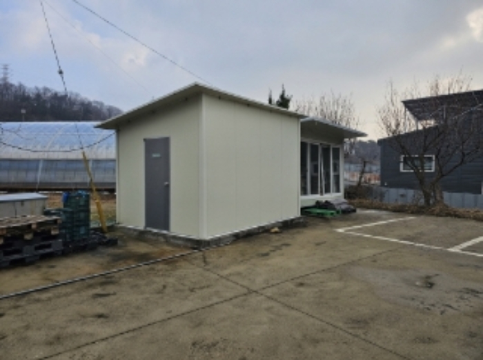 제시 외 판넬조