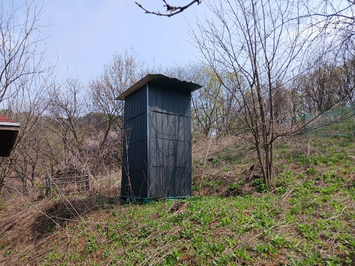 기호(1) 지상 이동가능한 제시외건물 근경