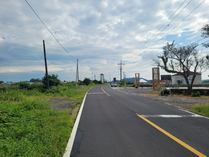 접면도로 및 주위환경