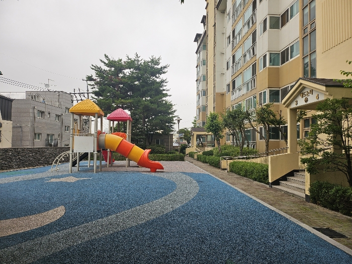 본건 아파트 단