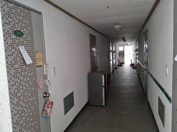 일련번호5 2층내부