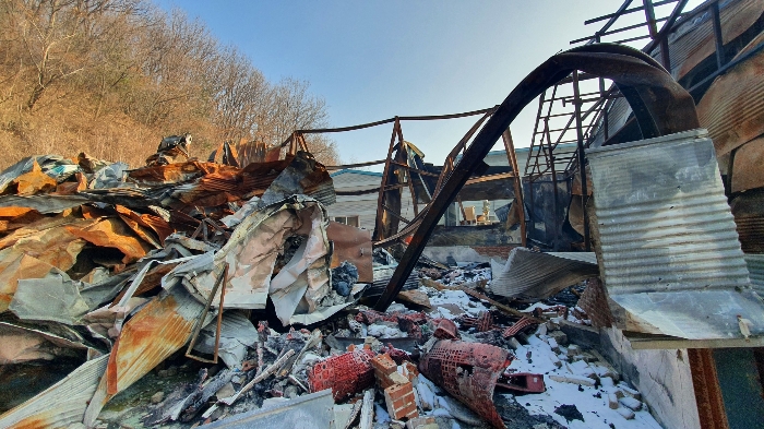 본 건  기 호  4  현 황