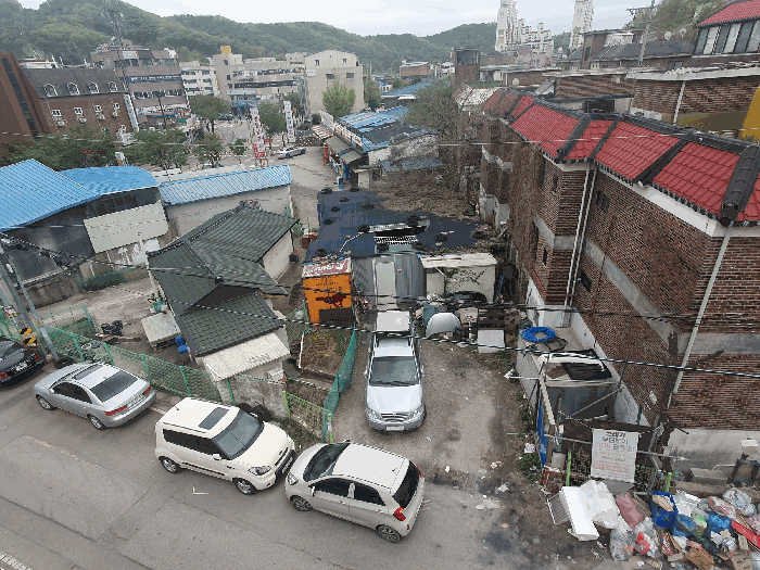 본건 전경(북측 촬영) 기호(1,2,3,5,6)