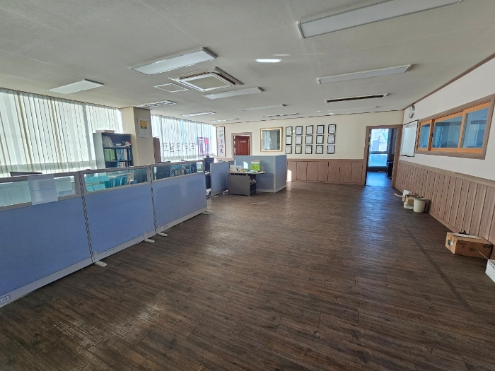 본건 기호(2-가) 2층 내부 전경