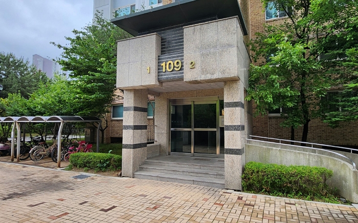 1층 공동출입구