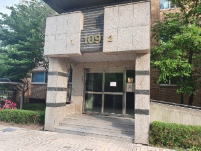 109동 1,2라인 출입구