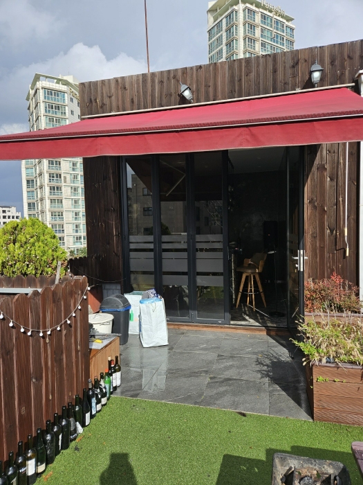 제시외 건물 (ㄷ)