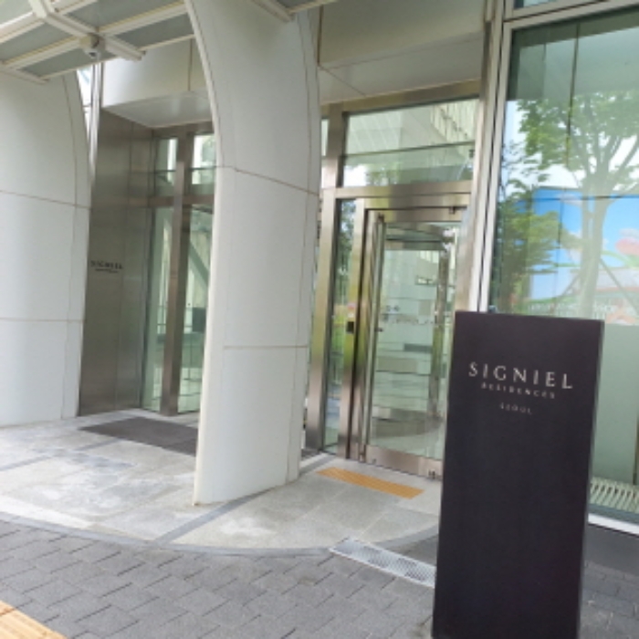 지상1층 출입구