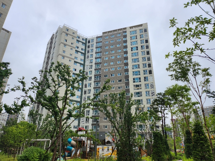 본건 501동 전경