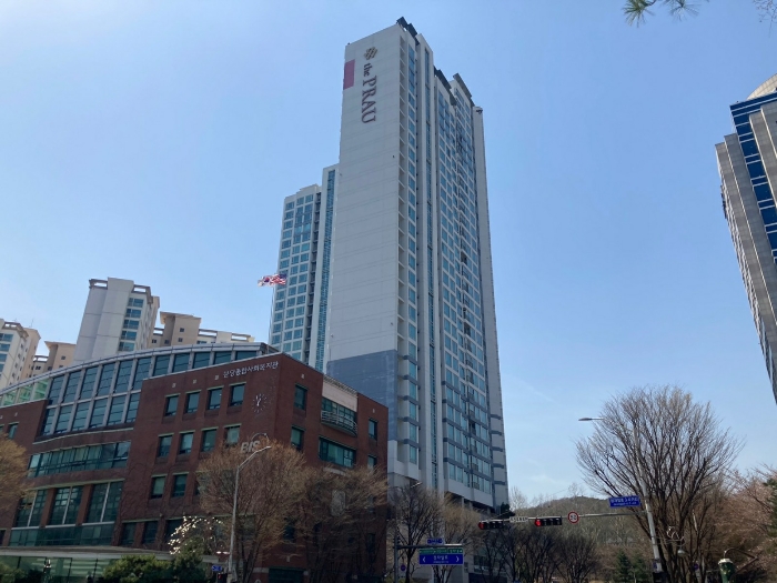 본건 건물 전경