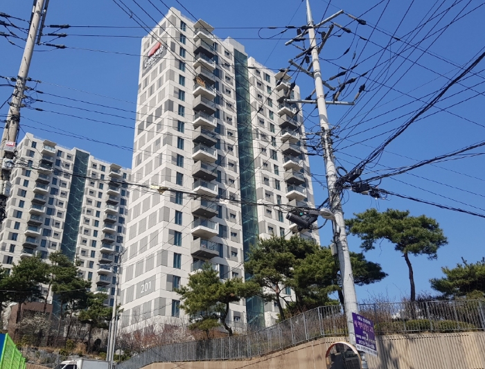 본건 소재 건물