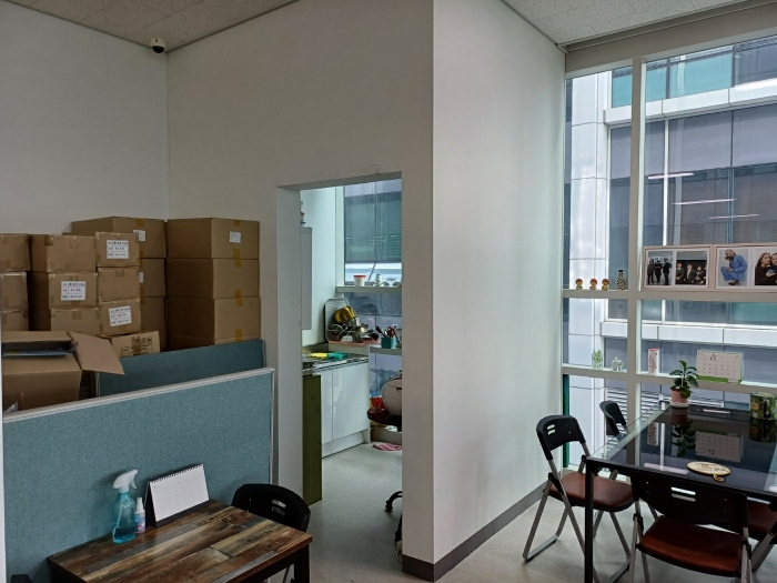 본건 내부 - 탕비실