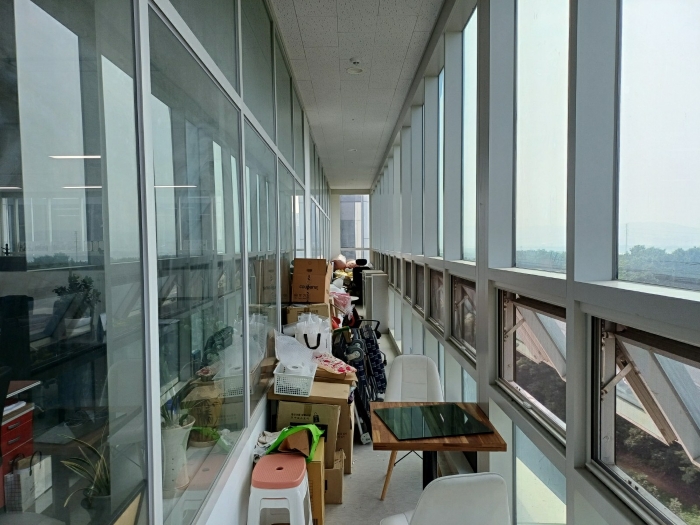 본건 내부 - 발코니