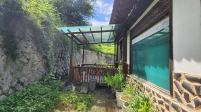 제시외 목조 아크릴지붕 테라스