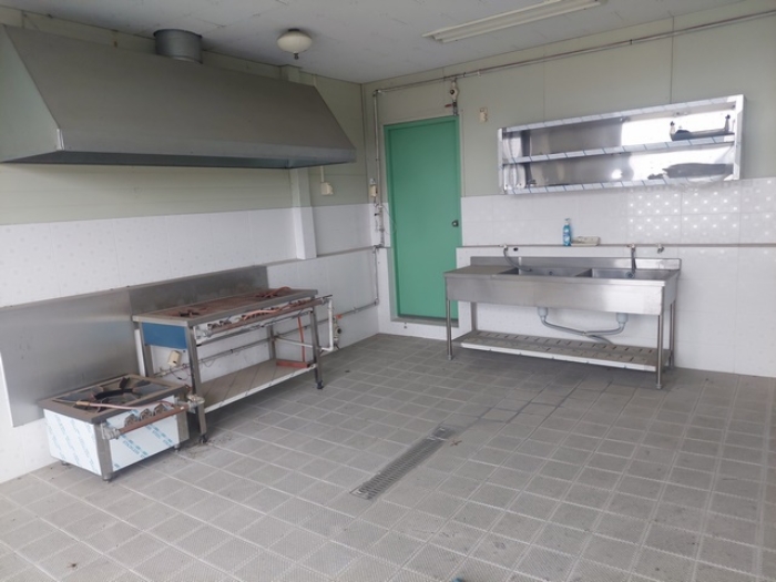 공장건물 2층 내부 사진