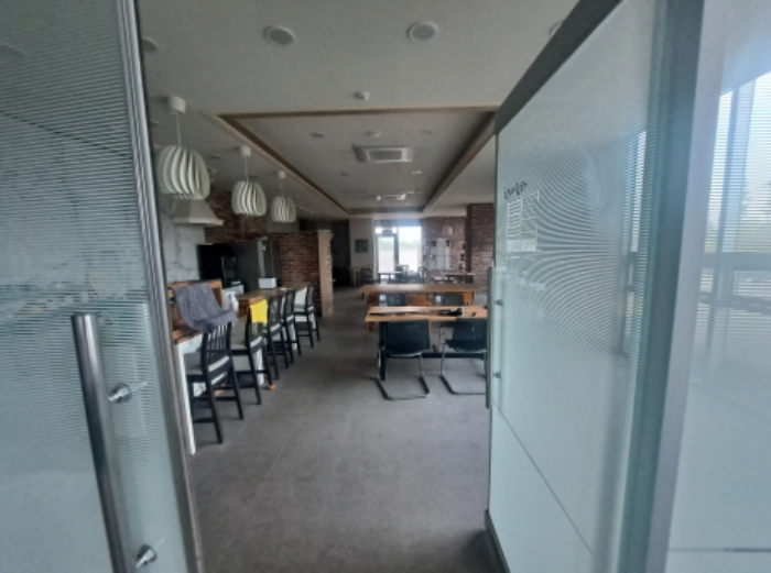 목록 2 1층 쉼터 내부