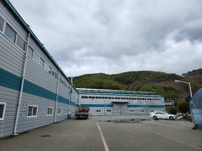 기호4 건물의 전경