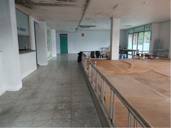 [ 본건(기호 2-가) 내부(1층) ]