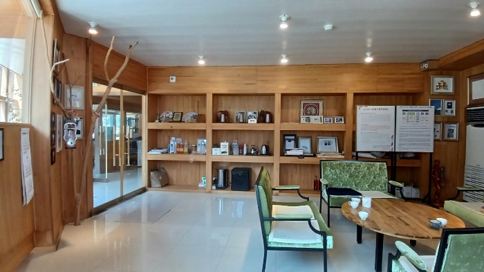 기호(1)건물 내부전경 - 사무동 1층