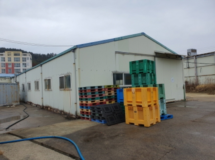 부동산표시 1번지상 제시외건물(도면표시 ㉡)전경 