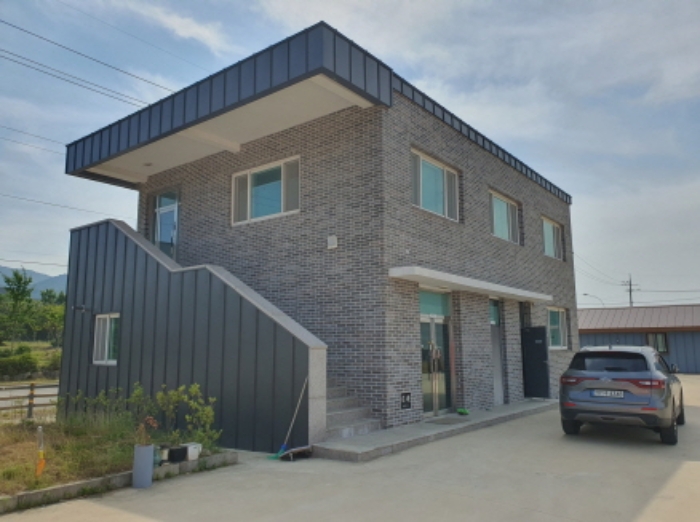 본건 건물 전경